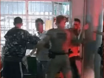 Membro de ONG é agredido com tapas por policial militar no RS; veja vídeo