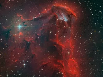 Nasa mostra nebulosa 'Torre do Diabo', registrada após 28 horas de espera