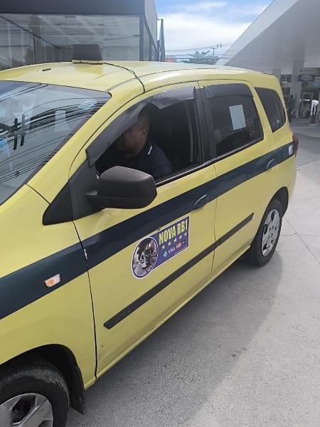Taxista é detido no Galeão Taxista é detido no Galeão