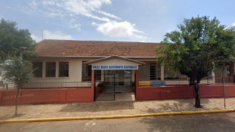Escola Maria Nascimento Giacomazzi, no município de Estação, no Rio Grande do Sul Escola Maria Nascimento Giacomazzi, no município de Estação, no Rio Grande do Sul