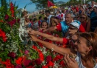 Fiéis lotam igrejas do Rio para celebrar o Dia de São Jorge - Ilan Pellenberg/Estadão Conteúdo