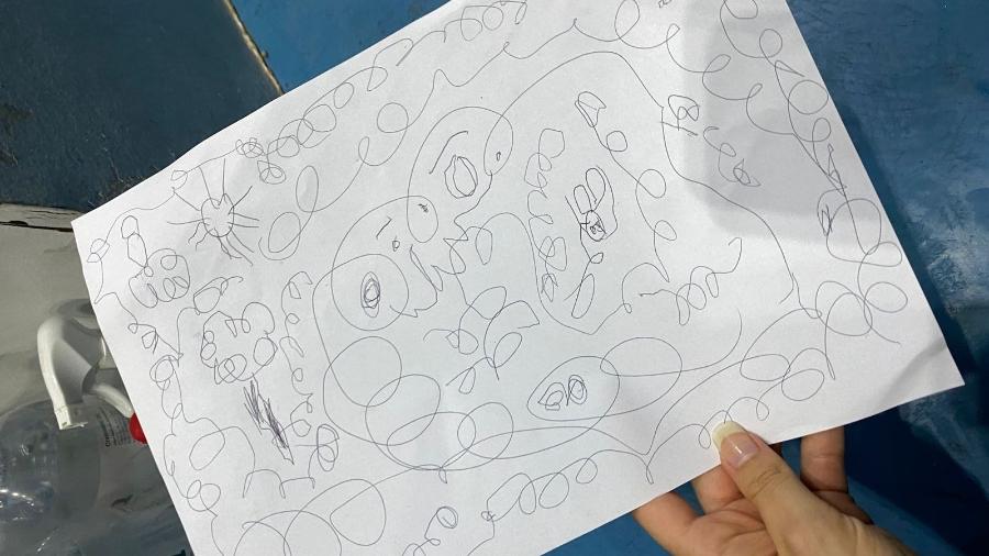 Desenho feito por menina de 6 anos em abrigo é um retrato do caos vivido pelas crianças no Rio Grande do Sul