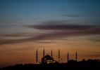 Religião: Islamismo é a crença que mais cresce no mundo - Ozan Kose/AFP