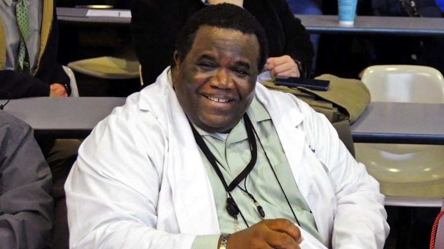 O médico James Mahoney, morto por causa do coronavírus - reprodução/New York University Hospital
