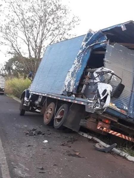 Homem morreu após ser atingido pelo próprio caminhão em Minas Gerais - Corpo de Bombeiros/Divulgação