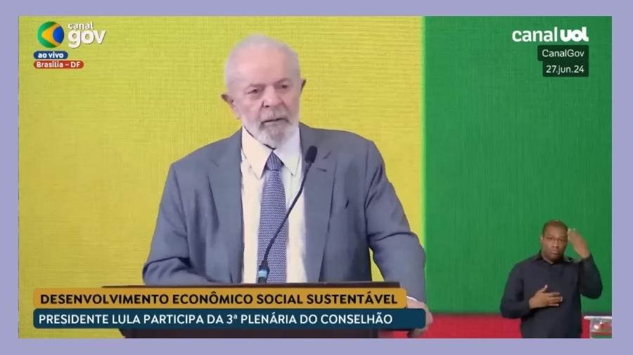 Lula durante abertura da terceira reunião do Conselhão. Presidente chama de cretinos os que atribuíram a ele elevação do dólar na quarta