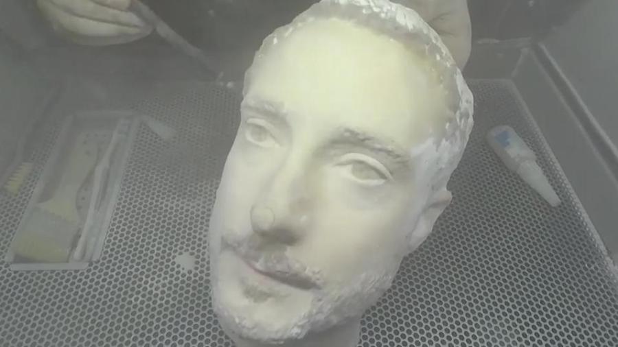 Uma cabeça impressa em 3D do jornalista Thomas Brewster, da Forbes - Forbes