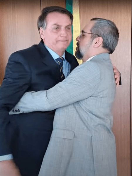 Jair Bolsonaro e Abraham Weintraub - Reprodução/Facebook