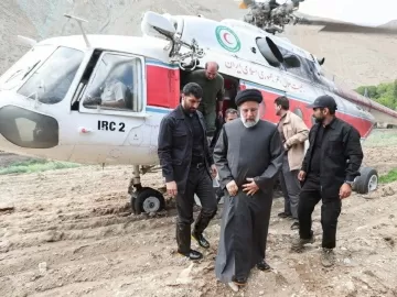 Quem é o presidente do Irã que estava em helicóptero que fez pouso forçado