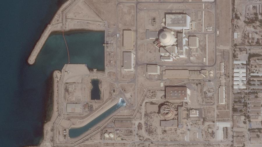Imagem de satélite mostra usina nuclear de Bushehr, no Irã; AIEA diz que ataque ao local seria catastrófico Imagem de satélite mostra usina nuclear de Bushehr, no Irã; AIEA diz que ataque ao local seria catastrófico
