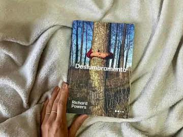 'Deslumbramento': livro sobre 'mundo em colapso' me fez perder o sono