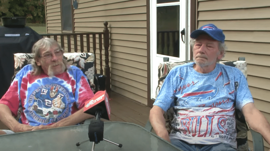 Irmãos se reencontram após 60 anos, nos EUA - Reprodução/YouTube