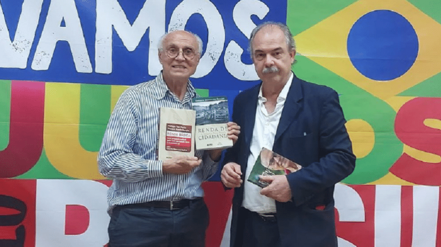 O vereador paulistano Eduardo Suplicy (PT-SP) ao lado do ex-senador Aloizio Mercadante (PT) após encontro entre ambos. - Reprodução/Instagram/@eduardosuplicy