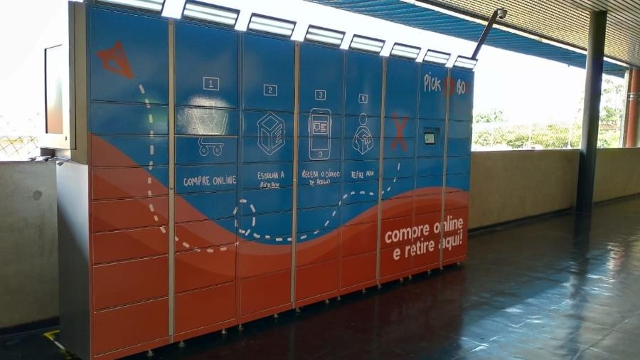 Armários inteligentes da Pickbox instalados no Terminal Sacomã, em São Paulo - Divulgação