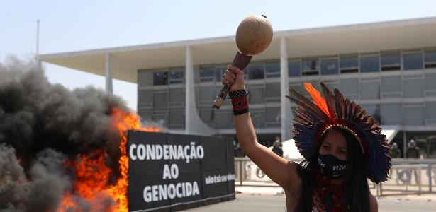 Negativa da CPI sobre genocídio será usada em caso contra Bolsonaro em Haia