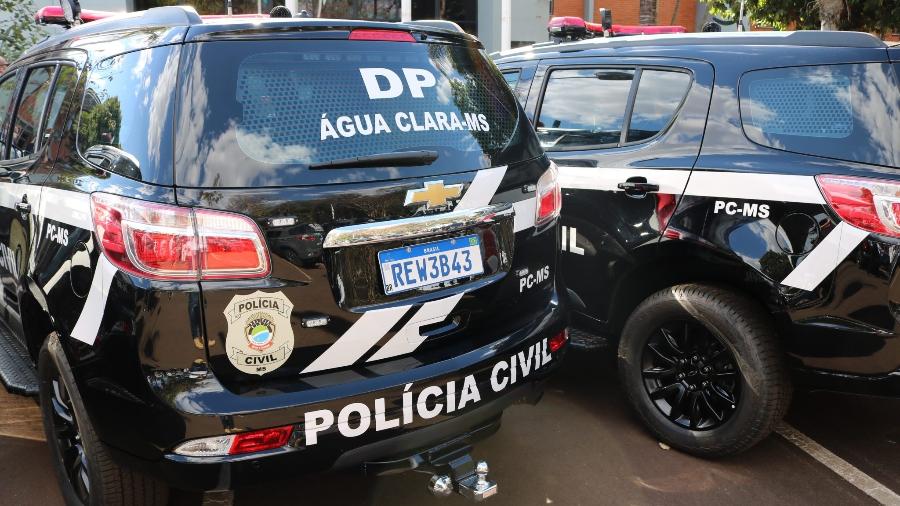 Viaturas da Polícia Civil de Mato Grosso de Sul na Delegacia de Água Clara