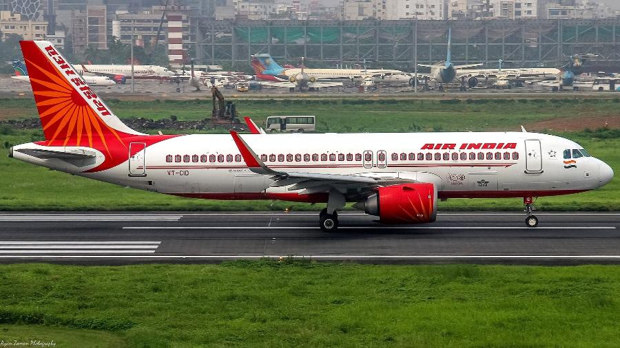 O avião envolvido no incidente é um Airbus A320 operado pela Air India
