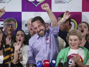 Tímido, plano de educação de Boulos é quase igual ao de Nunes