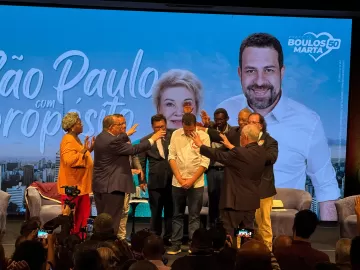 Boulos invasor vira meme na reta final, e campanha tenta ver lado positivo