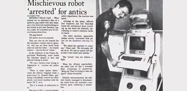 DC-2: O primeiro robô a ser 'preso' após brincadeira de jovens nos EUA