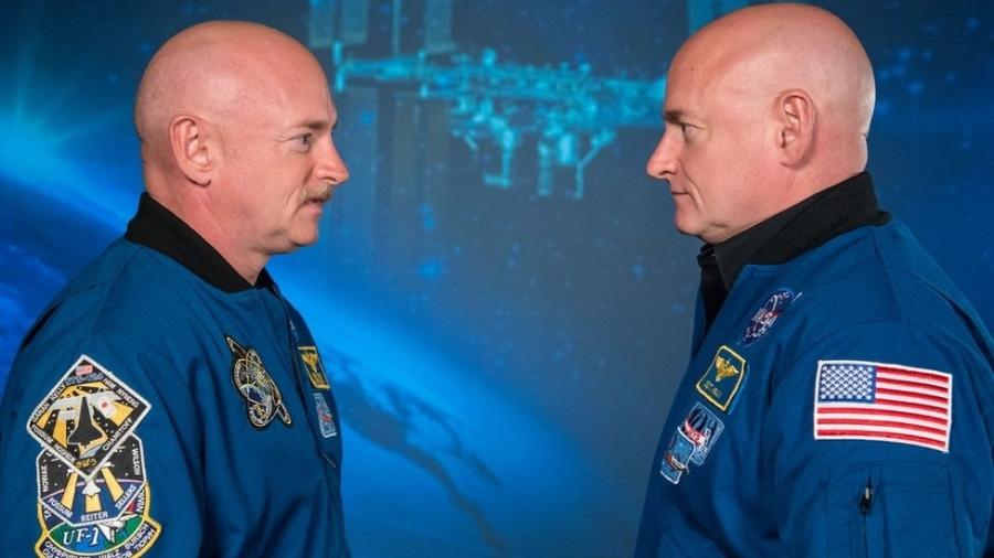 Scott Kelly (à dir.) passou 340 dias orbitando a Terra a bordo da Estação Espacial Internacional  - Divulgação/Nasa