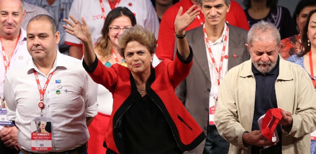 Em evento da CUT, Dilma disse que tentativa de impeachment é "golpe" da oposição - Daniel Teixeira/ Estadão Conteúdo
