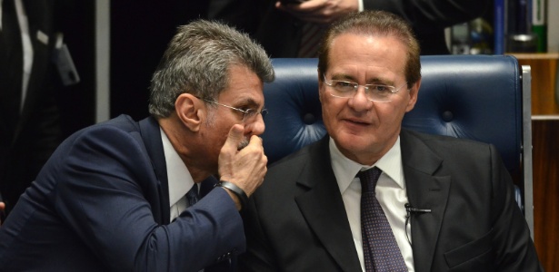 Os senadores Romero Jucá (à esq.) e Renan Calheiros - Renato Costa/Folhapress