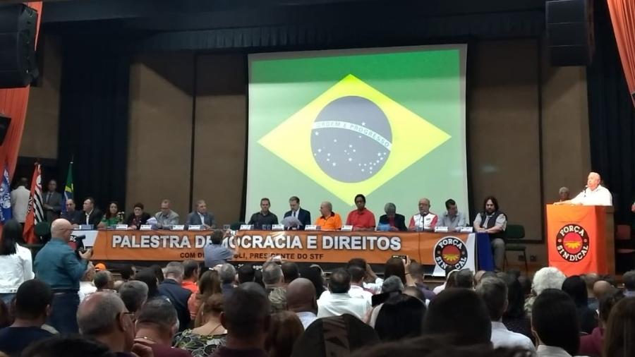 Presidente do STF participou de palestra realizada hoje na sede da Força Sindical, em São Paulo - Ana Carla Bermúdez/UOL