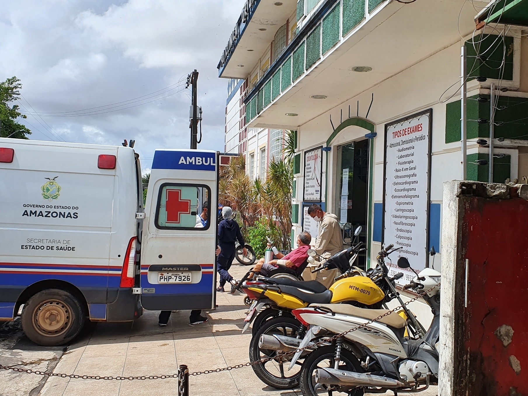 Manacapuru, com maior mortalidade no AM, enfrenta falta de oxigênio e fica "isolada" sem UTI