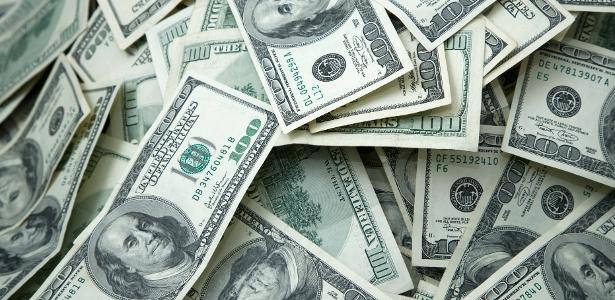 BC vende US$2,015 bi em novo leilão à vista após dólar atingir R$6,20