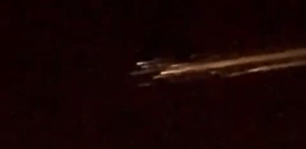 O que causou 'rastro de fogo' no céu do Brasil? Astrônomo explica vídeo
