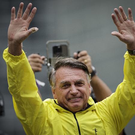 Jair Bolsonaro vai ao Nordeste tentar explorar queda de popularidade de Lula na região Jair Bolsonaro vai ao Nordeste tentar explorar queda de popularidade de Lula na região