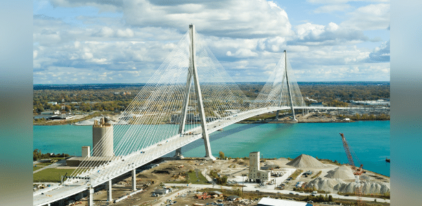 Trump exige que Canadá trate EUA com 'justiça e respeito' e ameaça bloquear ponte