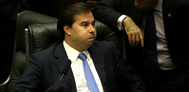 Presidente Rodrigo Maia anunciou quorum às 17h01 - Fátima Meira/Estadão Conteúdo