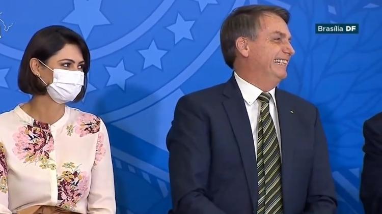 Michelle Bolsonaro usa máscara durante evento no Palácio do Planalto - TV Brasil/Reprodução