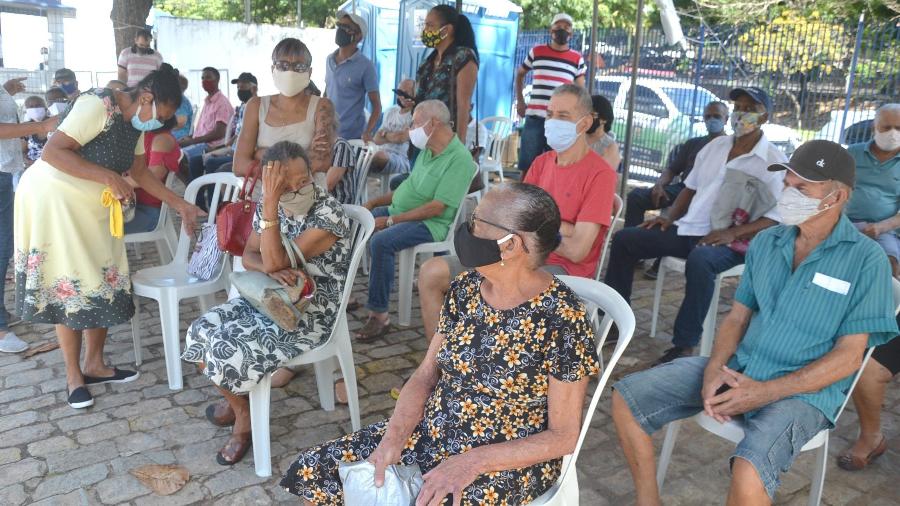 Vacinação contra a covid-19 na cidade de Salvador tem aplicação apenas da segunda dose desde segunda-feira (12) - Romildo de Jesus/Estadão Conteúdo