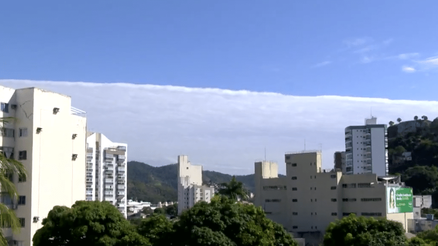 Nuvem chamada Stratocumulus geralmente se forma abaixo dos 2400 metros de altitude - Reprodução / TV Globo