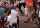 Vídeo: Jacaré causa correria após aparecer em calçada de pizzaria no Piauí - Reprodução