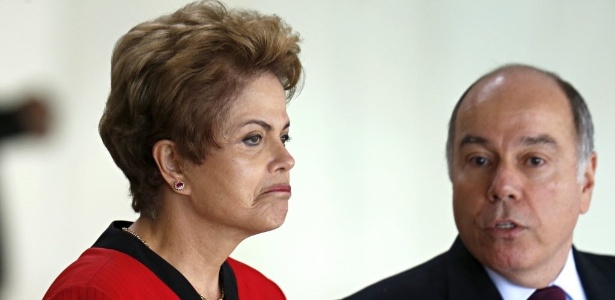 Dilma Rousseff recebe os presidentes dos países do Mercosul ao lado do ministro de Relações Exteriores, Mauro Vieira, na 48º Cúpula do Mercosul - Pedro Ladeira/Folhapress