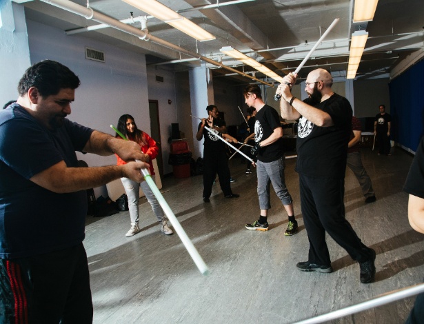 Membros da Rogue Alliance treinam em Nova York - VICTOR LLORENTE/NYT