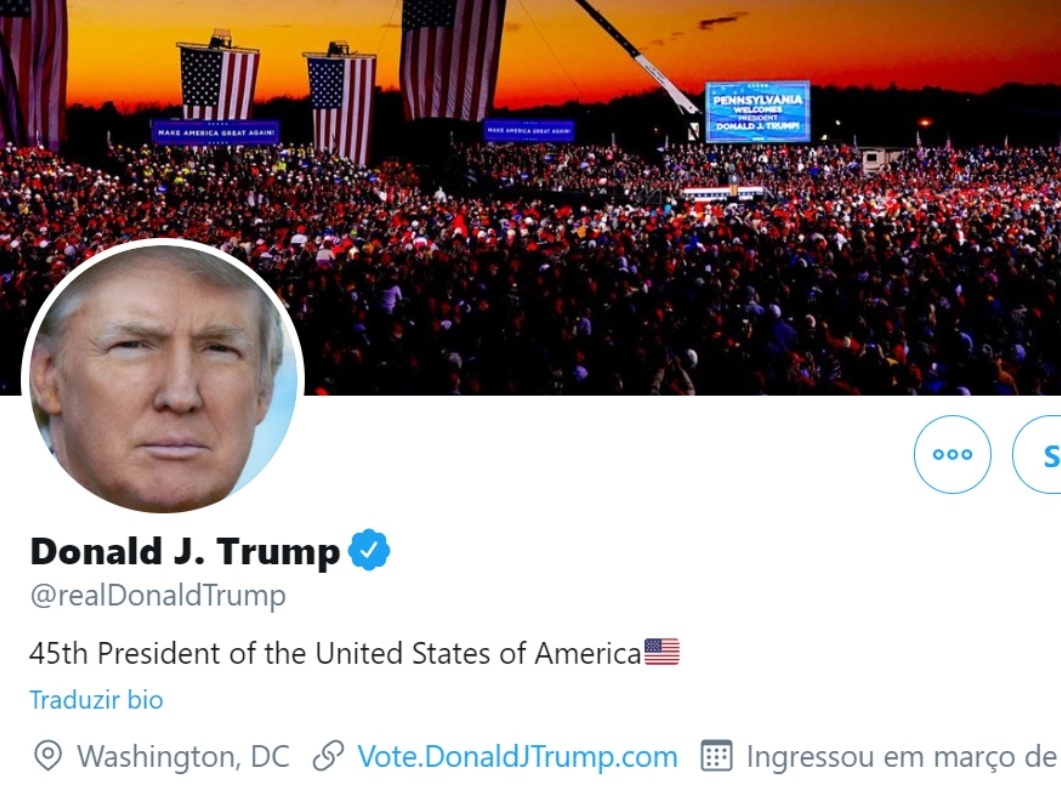 "Parem de contar!": tuite de Trump vira meme, que não perdoa nem Felipão 
