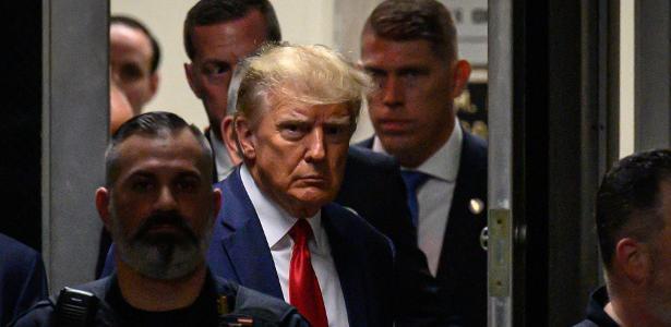 Donald Trump entra no Tribunal Criminal de Manhattan em Nova York