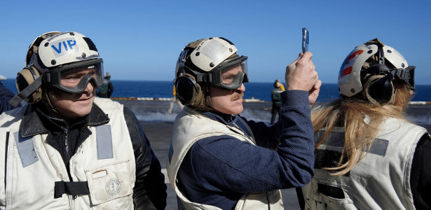 USS Higgins perde propulsão no Indo-Pacífico e fica 'indefeso' por horas; incêndio é investigado — image 2