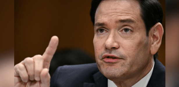 EUA não ofereceram alívio das sanções ao Irã para reabrir Hormuz, diz Rubio
