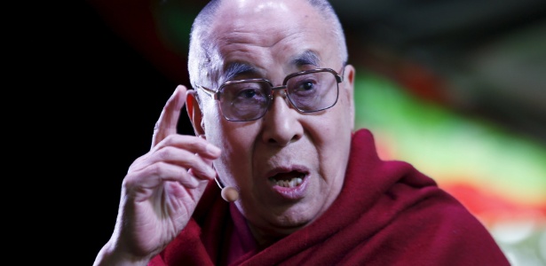 Dalai Lama, o líder espiritual do budismo tibetano, foi convidado a comparecer ao Festival de Glastonbury, na Inglaterra, mas o governo chinês considerou o convite uma ameaça à soberania do país - JASON REED