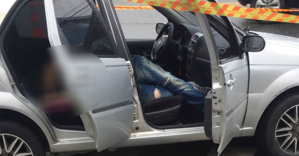 Polícia investiga nova morte | Homem é fuzilado dentro de carro na zona leste de São Paulo