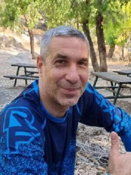 Corpo de Ron Benjamin, 53, foi encontrado com outros três reféns, segundo porta-voz do Exército israelense