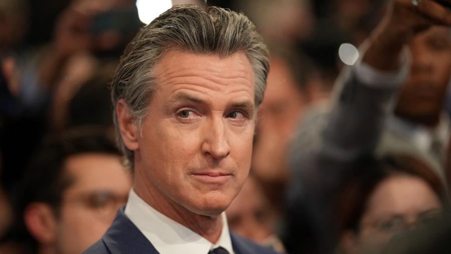 O governador da Califórnia, Gavin Newsom