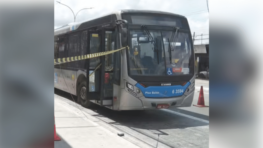 Três pessoas são baleadas dentro de ônibus na zona sul de SP