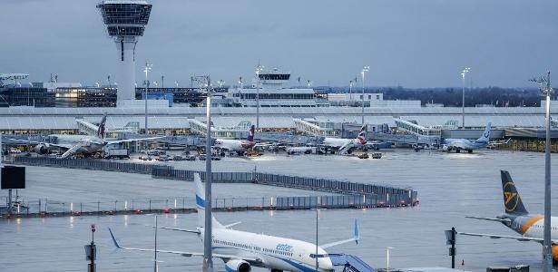 Guerra no Oriente Médio já afeta custos de aéreas e reduz oferta de voos